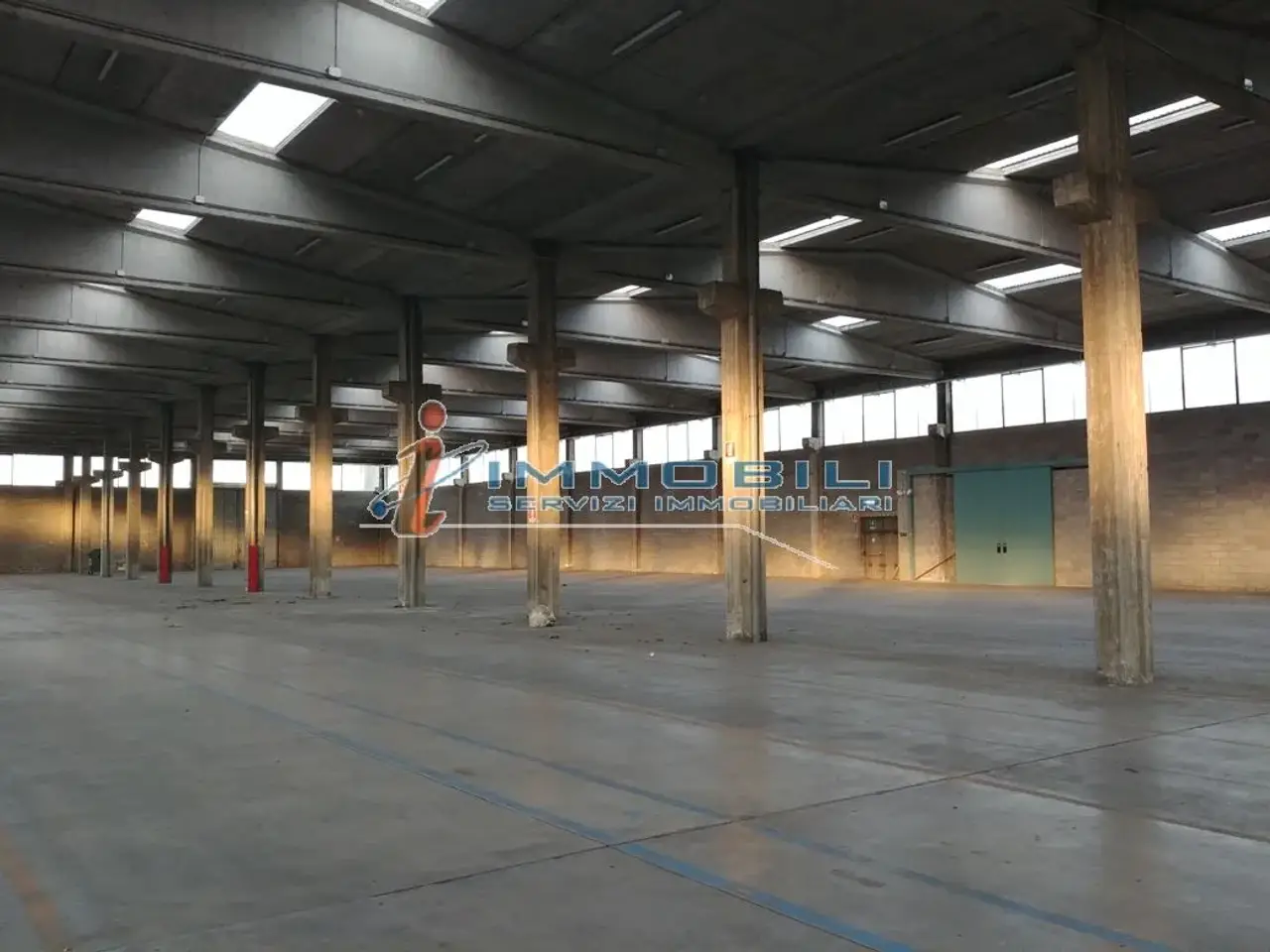 Capannone in Via Archimede, Settimo Milanese, {3} - Foto 2