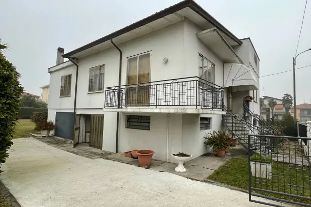 Villa in {3}, Via Giacomo Matteotti - Foto 1