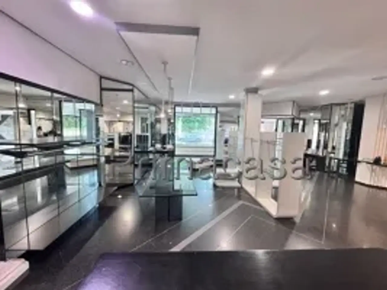 Negozio in Via XXV Aprile 36, Cerea, {3} - Foto 1