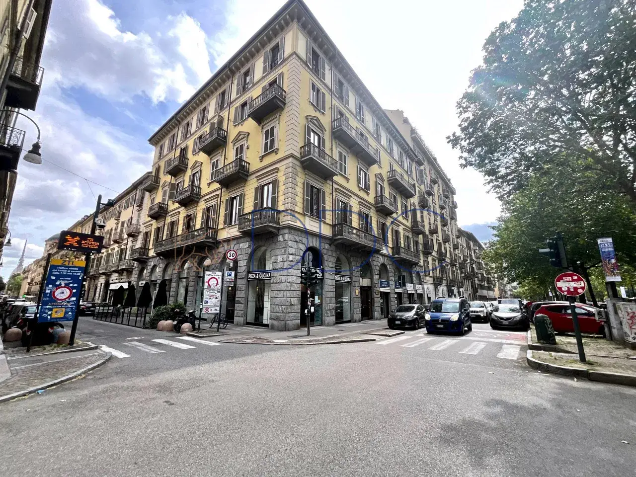 Pizzeria in Corso Vittorio Emanuele II 24, Torino, {3} - Foto 1