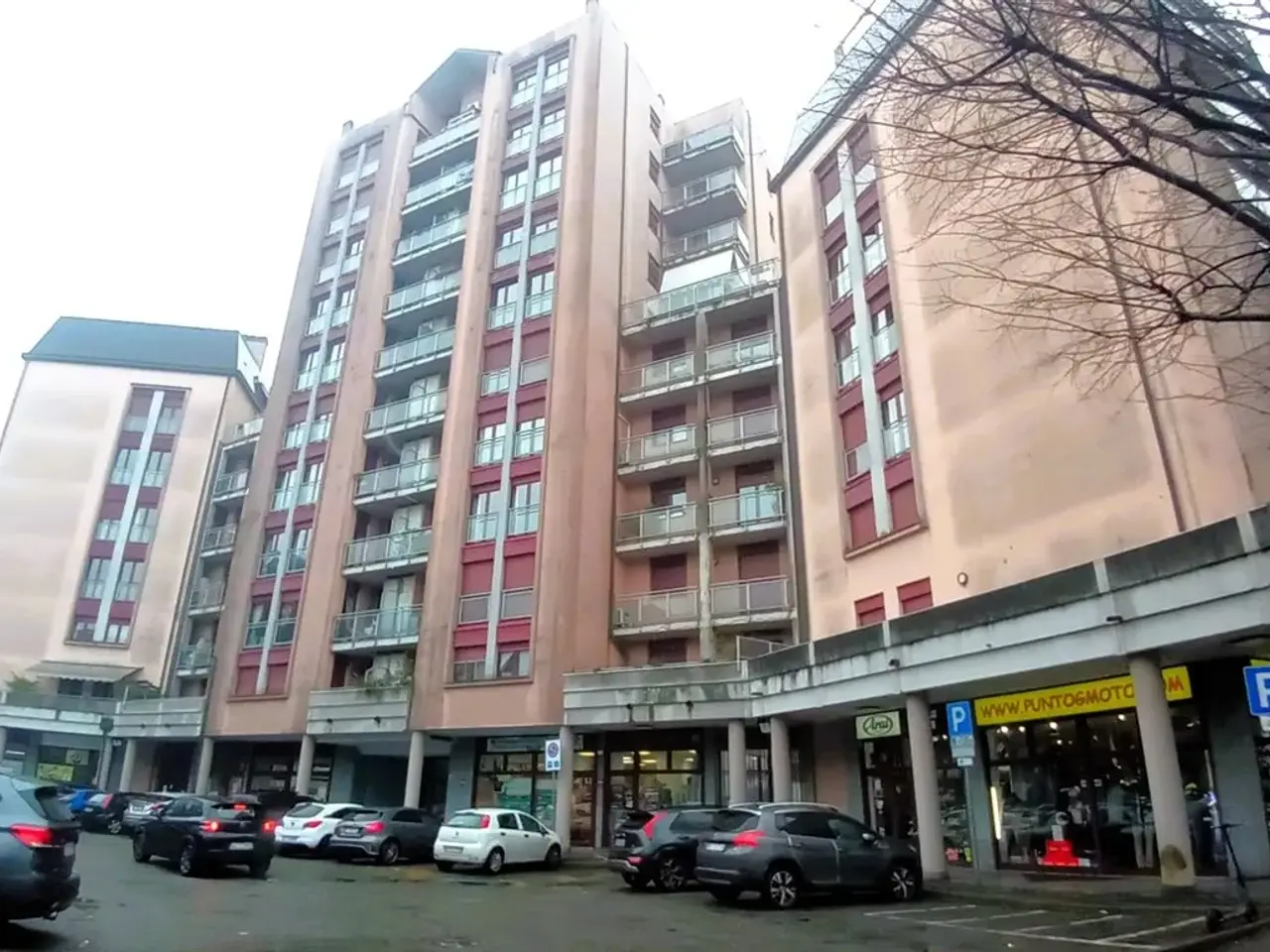 Negozio in Via Cadore 6, Gallarate, {3} - Foto 2