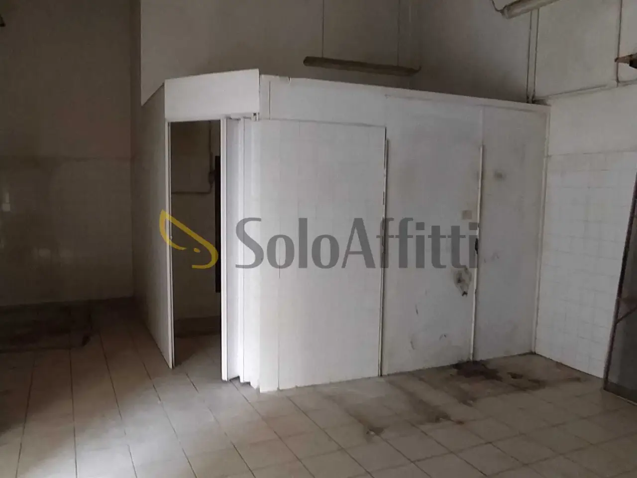 Magazzino in Via del Serpente, Terni, {3} - Foto 2