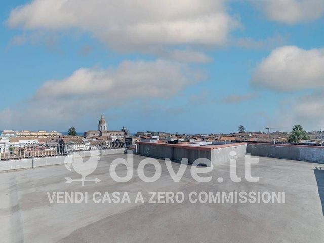 4-room flat in Via Luigi Capuana 12, Riposto - Photo 1