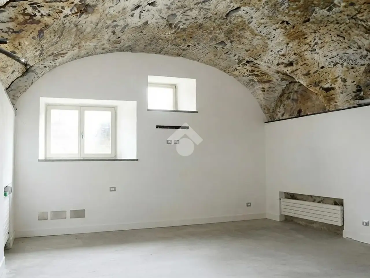 Negozio in Via Lavizzari 9, Sondrio, {3} - Foto 2