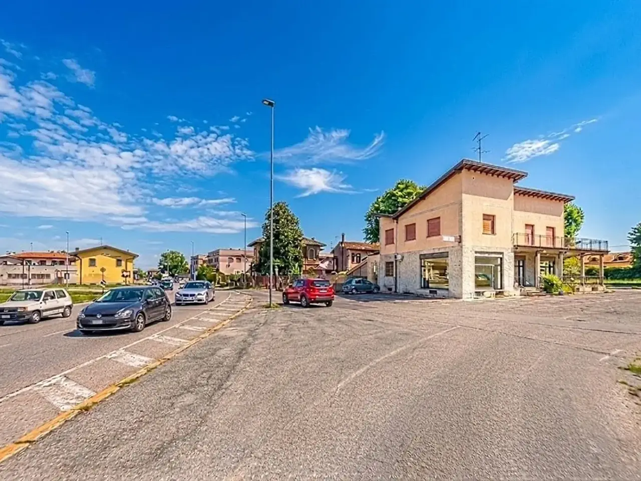 Negozio in Via Provinciale 89, Pessano Con Bornago, {3} - Foto 2