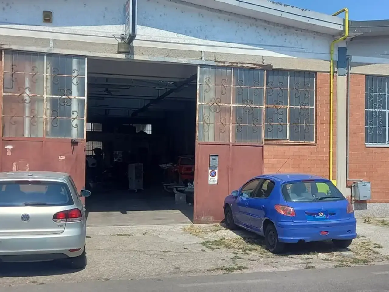 Capannone in Via Eching  9, Trezzano Sul Naviglio, {3} - Foto 1