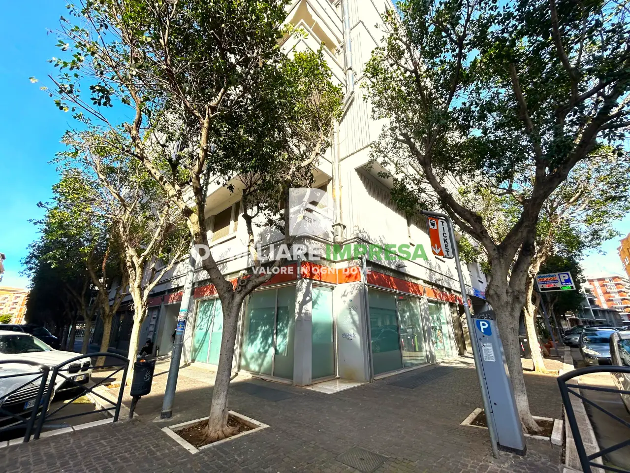 Locale commerciale in Via Giuseppe Zanardelli 67, Lecce, {3} - Foto 1