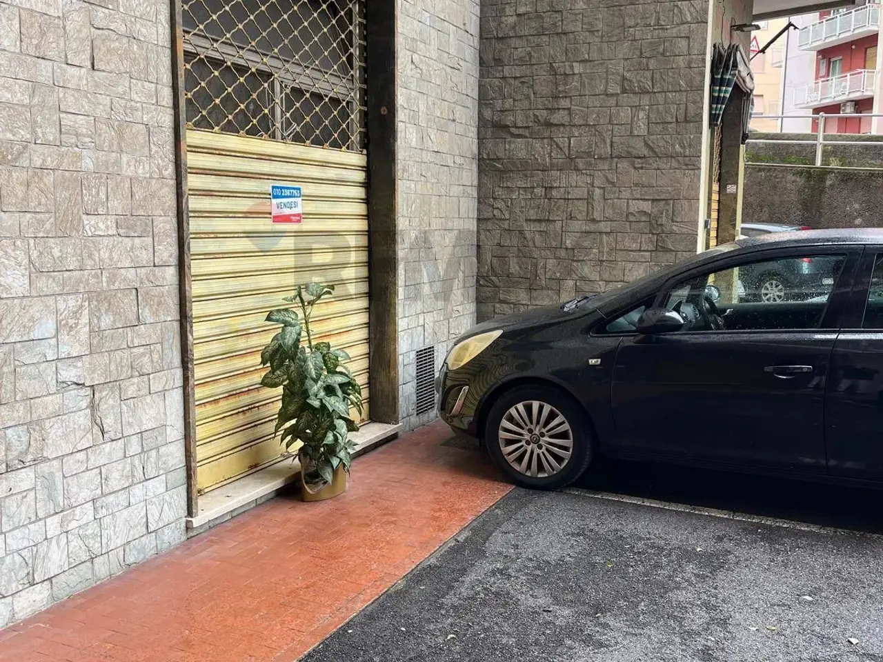 Negozio in Via Sant'Alberto 48r, Genova, {3} - Foto 2