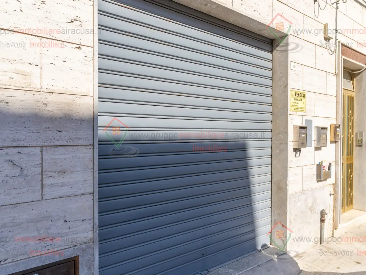 Parcheggio chiuso in , Siracusa, {3} - Foto 1