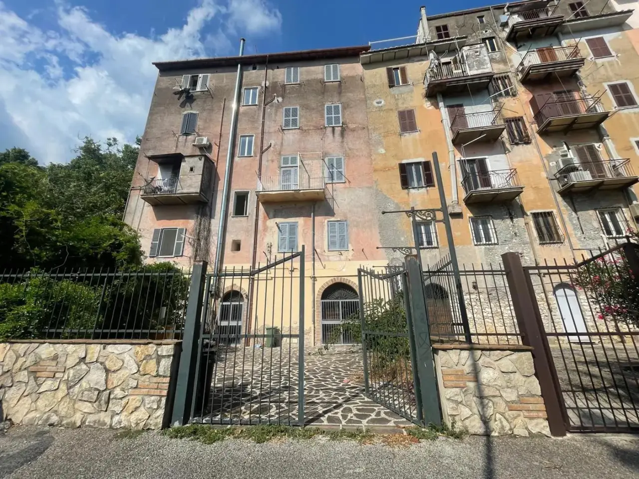 Negozio in Via della Crocetta, San Polo Dei Cavalieri, {3} - Foto 1