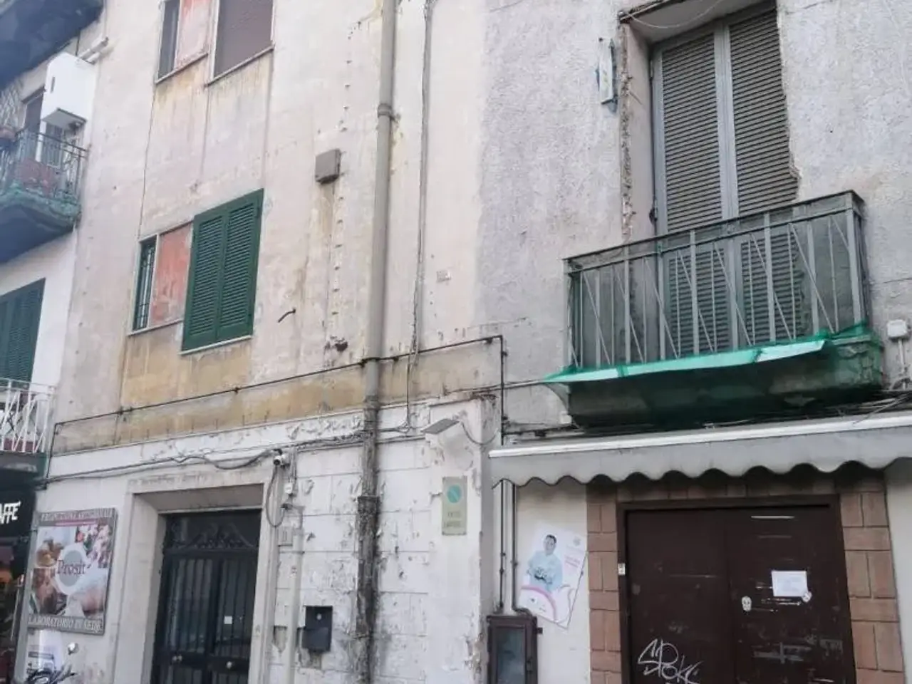 Locale commerciale in Via Pietro Castellino 23, Napoli, Napoli, {3} - Foto 2