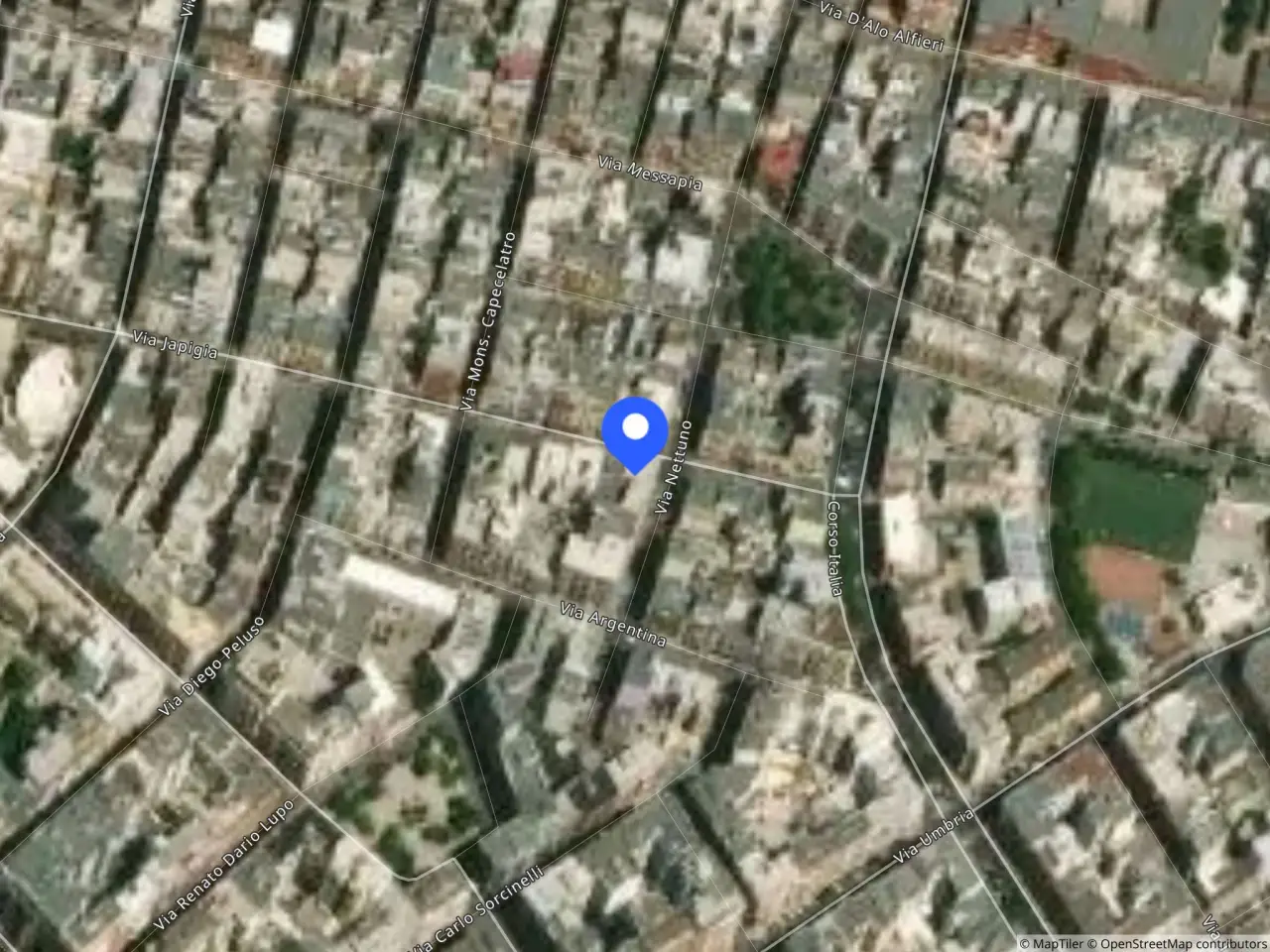 Magazzino in Via Nettuno, 58, 74121 Taranto Ta, Italia 58, Taranto, {3} - Foto 2