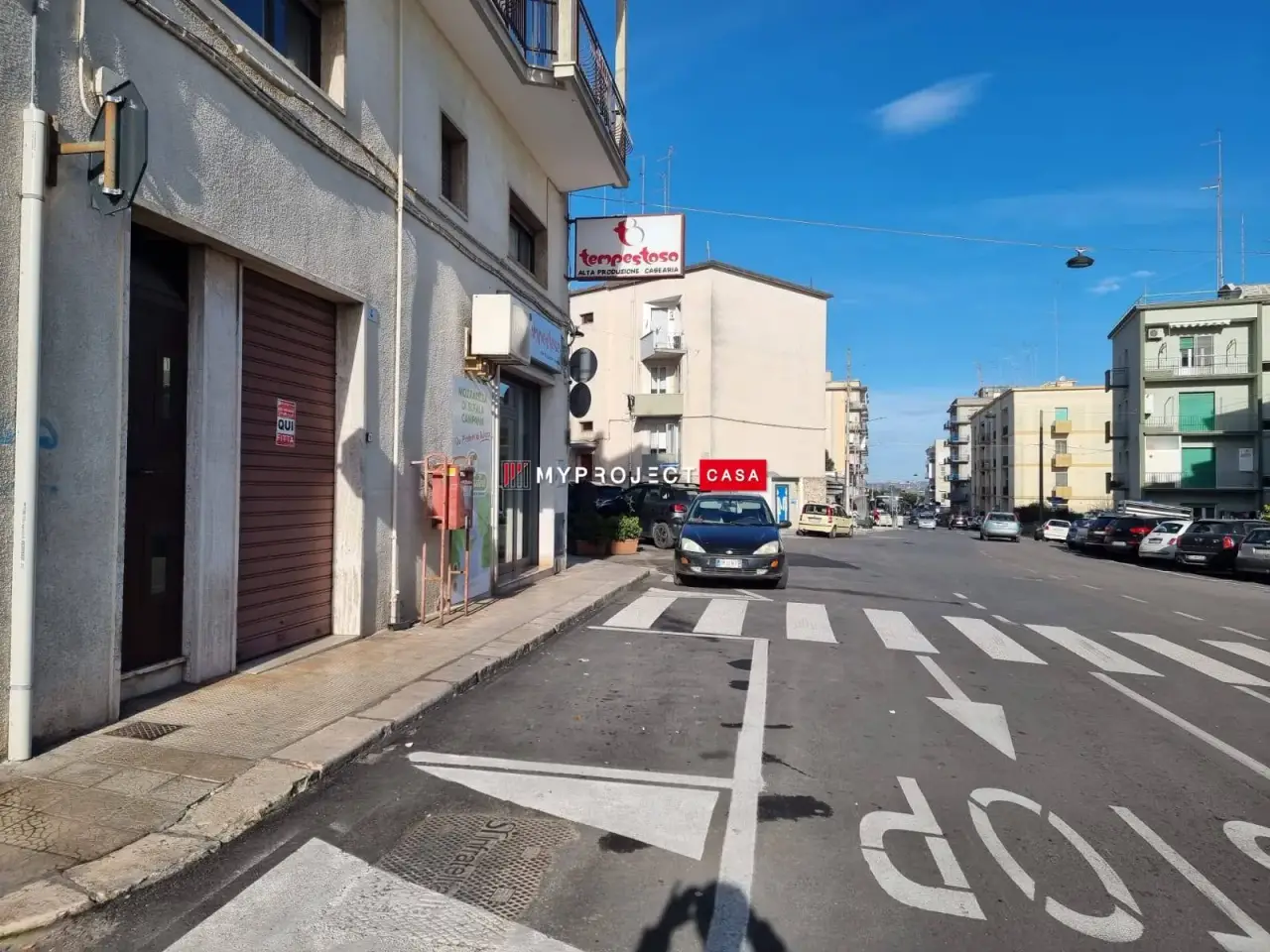 Negozio in Viale Europa, Martina Franca, {3} - Foto 2