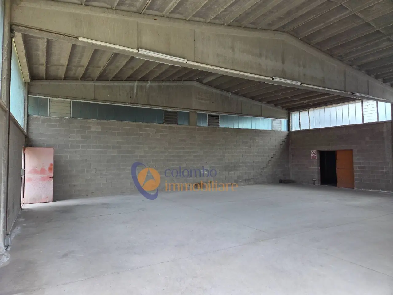 Laboratorio in , Dairago, {3} - Foto 1
