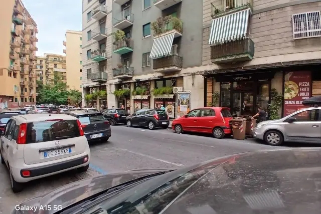 Shop in Via Santa Maria della Libera 3, Napoli - Photo 1