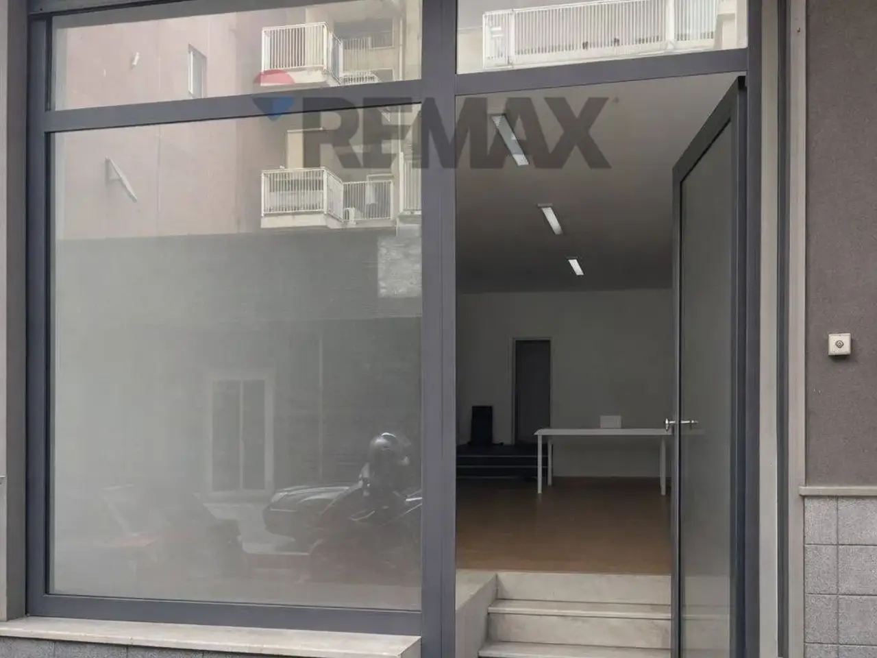 Negozio in Via Luigi Rizzo 11, Paterno', {3} - Foto 1