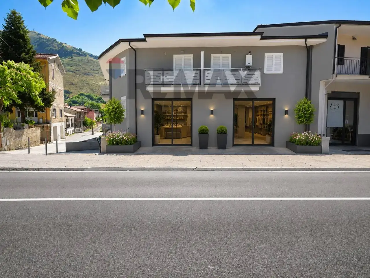 Negozio in Via Abruzzi Snc, Vairano Patenora, {3} - Foto 1