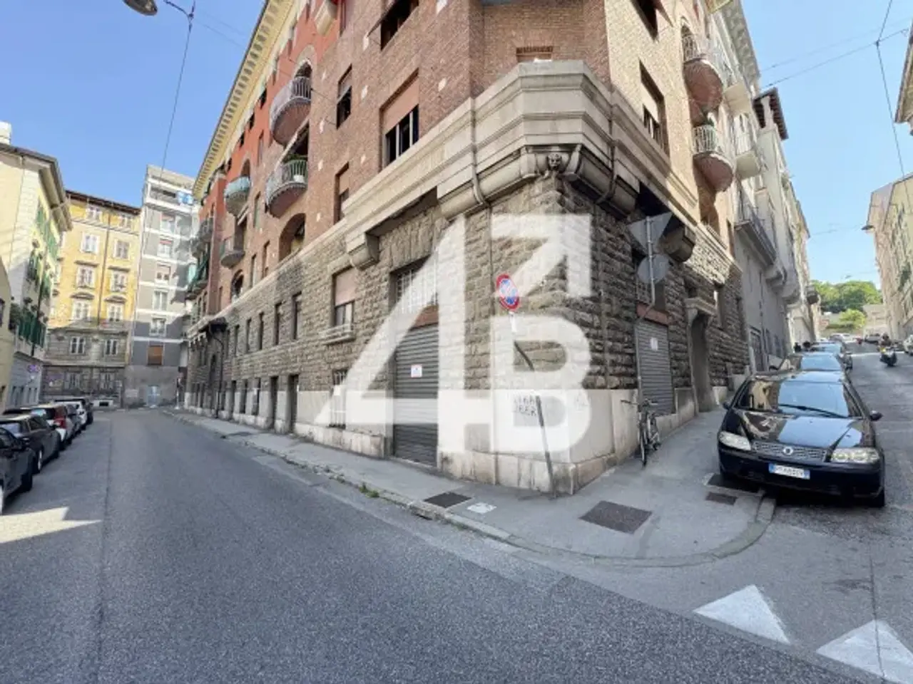Negozio in Via Antonio Canova 4, Trieste, {3} - Foto 2