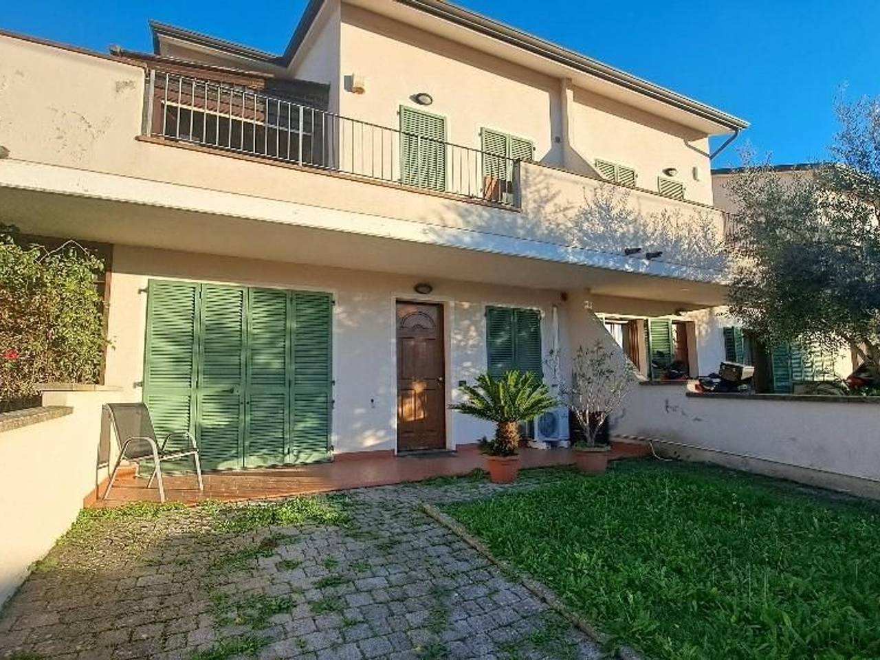 appartamento in affitto a Cascina in zona San Lorenzo a Pagnatico