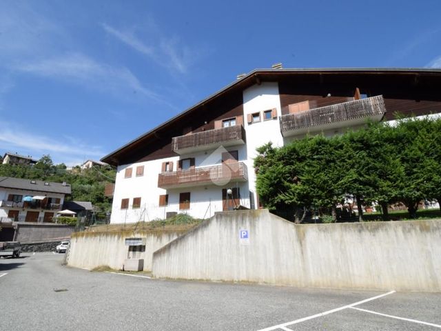 3-room flat in Frazione Lillaz 47, Montjovet - Photo 1