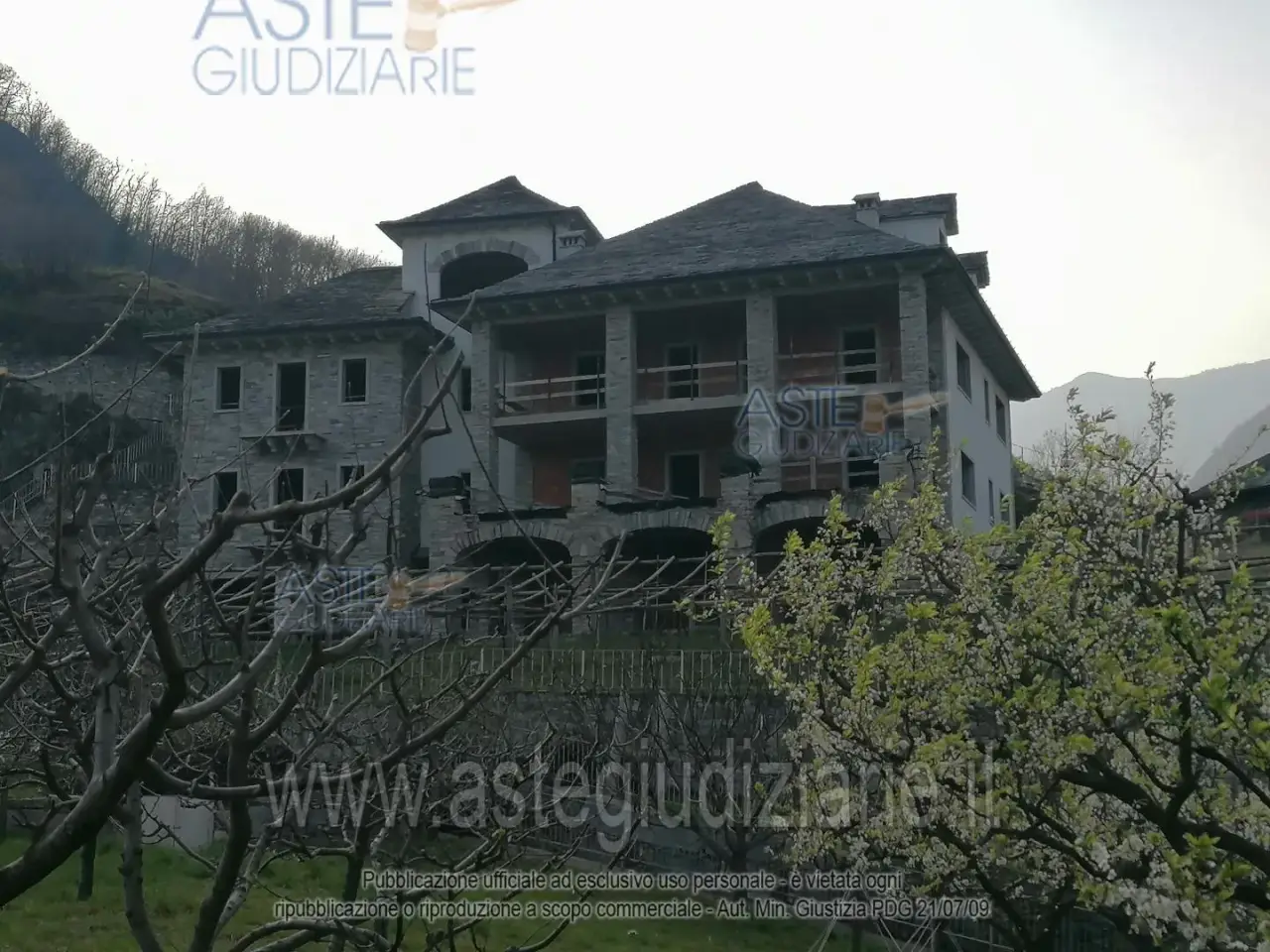 Fabbricato misto in Strada Comunale Case Springhetti, Pieve Vergonte, {3} - Foto 1
