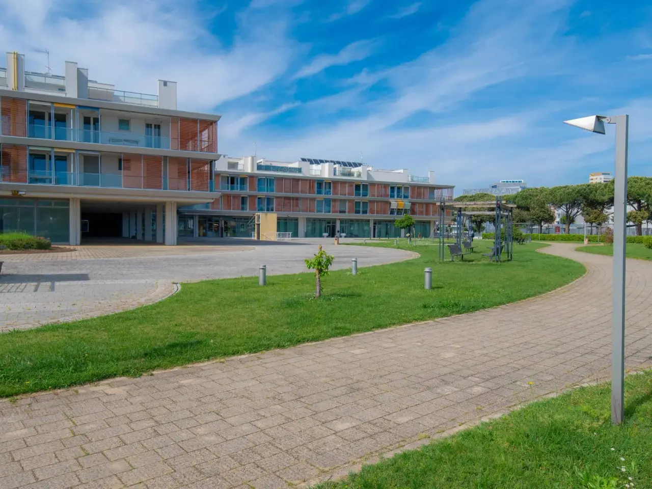 Negozio in Piazza l. Tenco, Jesolo, {3} - Foto 2