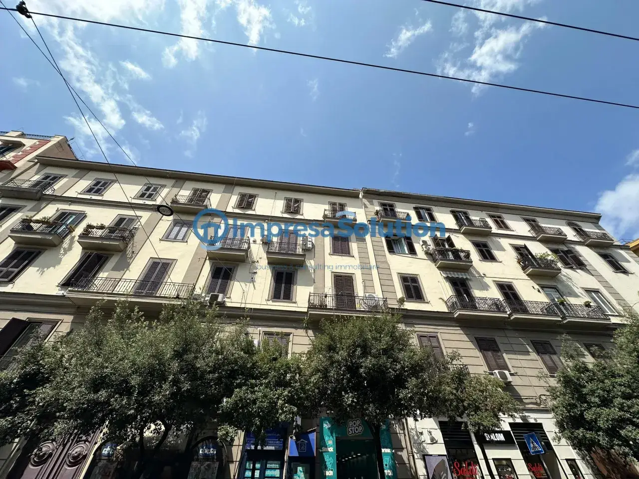 Negozio in Corso Giuseppe Garibaldi, Napoli, {3} - Foto 1