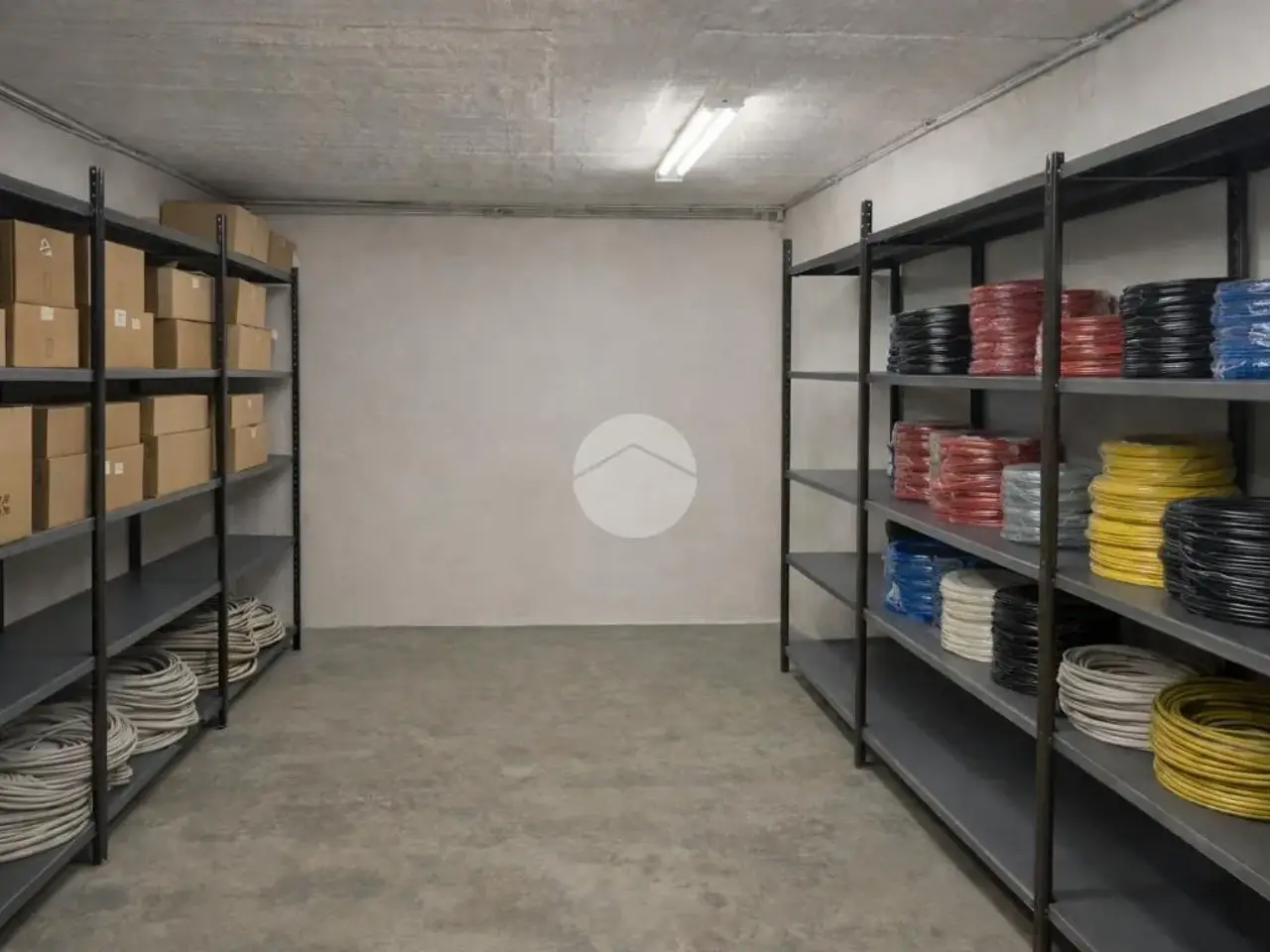 Magazzino in Via Esterna del Molino, Stezzano, {3} - Foto 1
