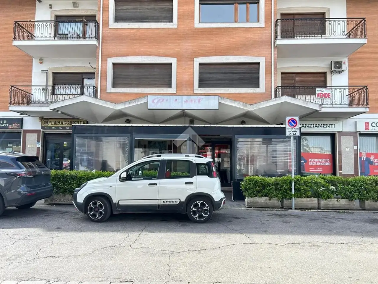 Negozio in Via del Mare 1, Pomezia, {3} - Foto 2