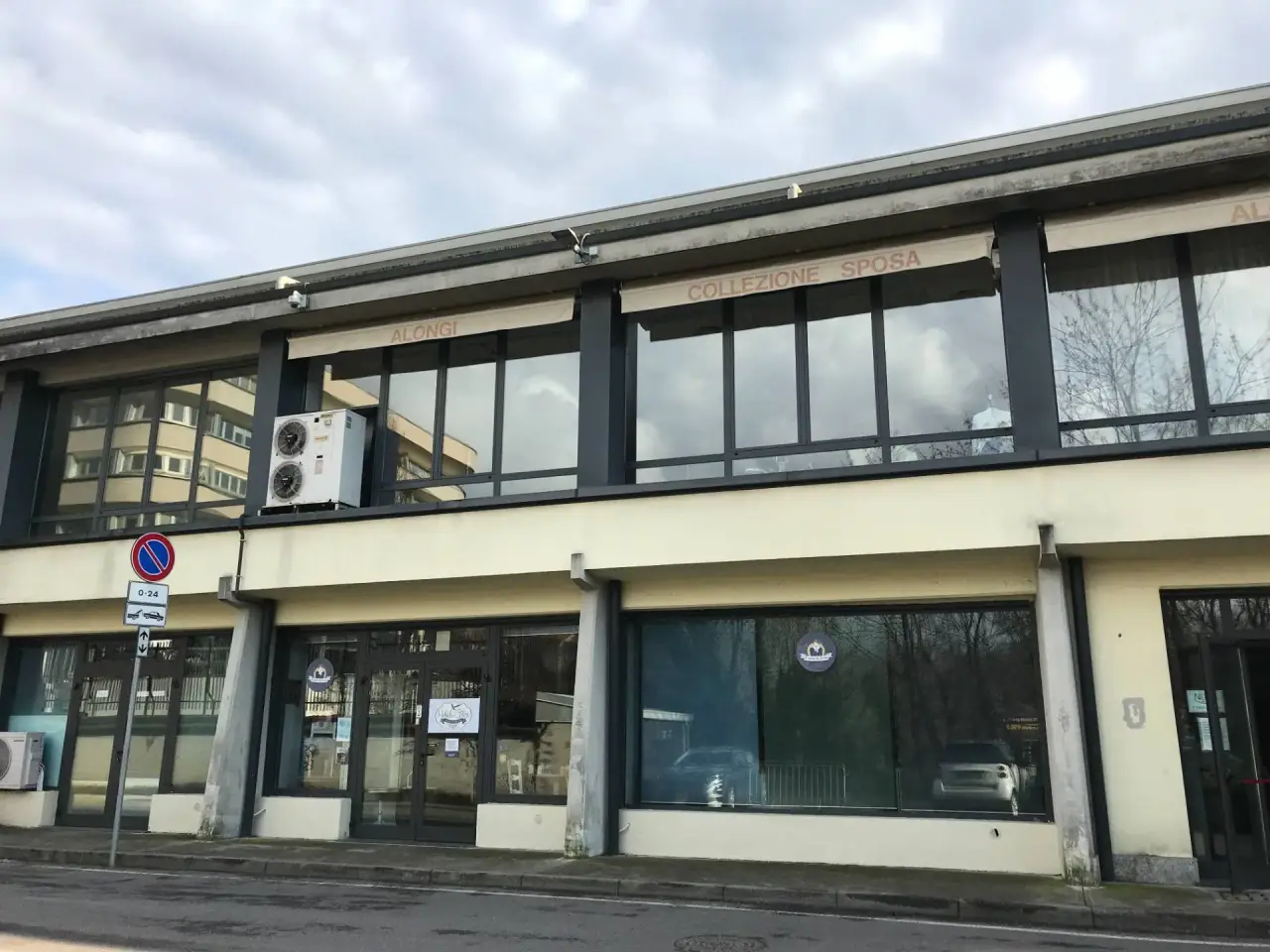 Negozio in Viale Belforte 178, Varese, {3} - Foto 1