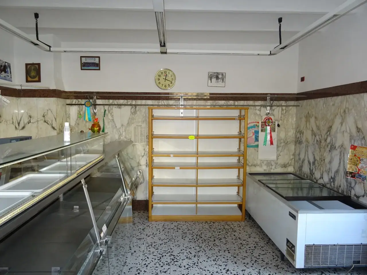 Negozio in , Falconara Marittima, {3} - Foto 2