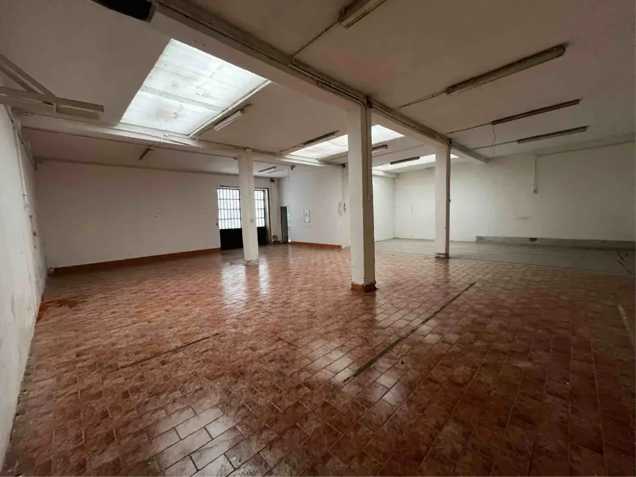 Magazzino in Via Gaetano Previati 21, Torino, {3} - Foto 1