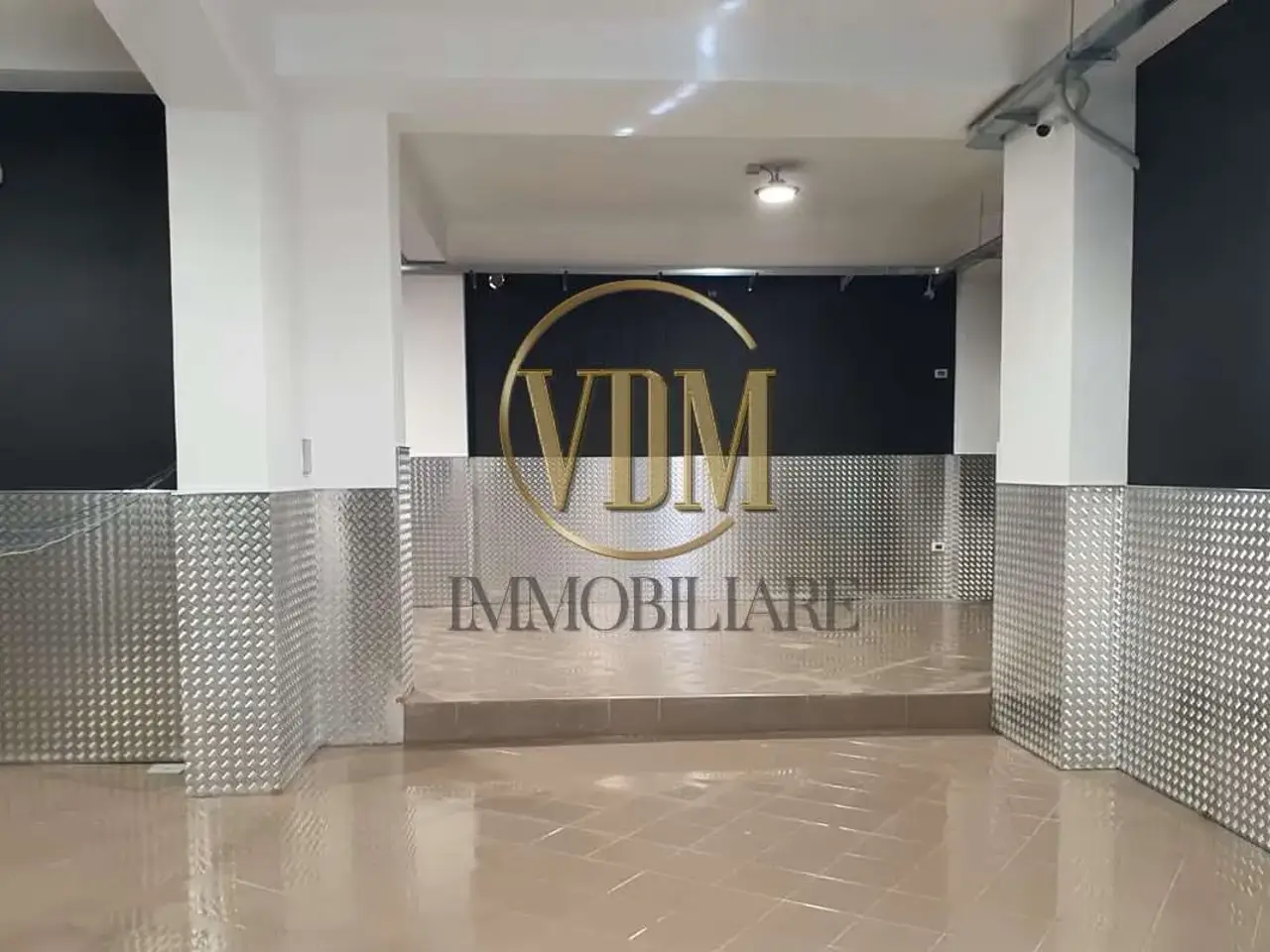 Palazzina commerciale in Via Nino Bixio, Marsala, {3} - Foto 1