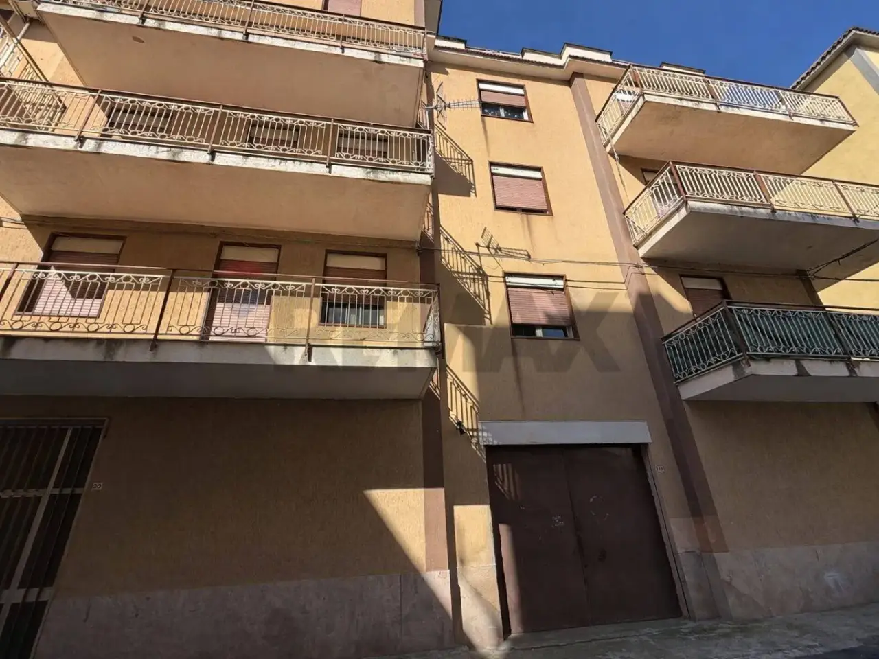 Magazzino in Via Giuseppe Giusti 20, Carini, {3} - Foto 1