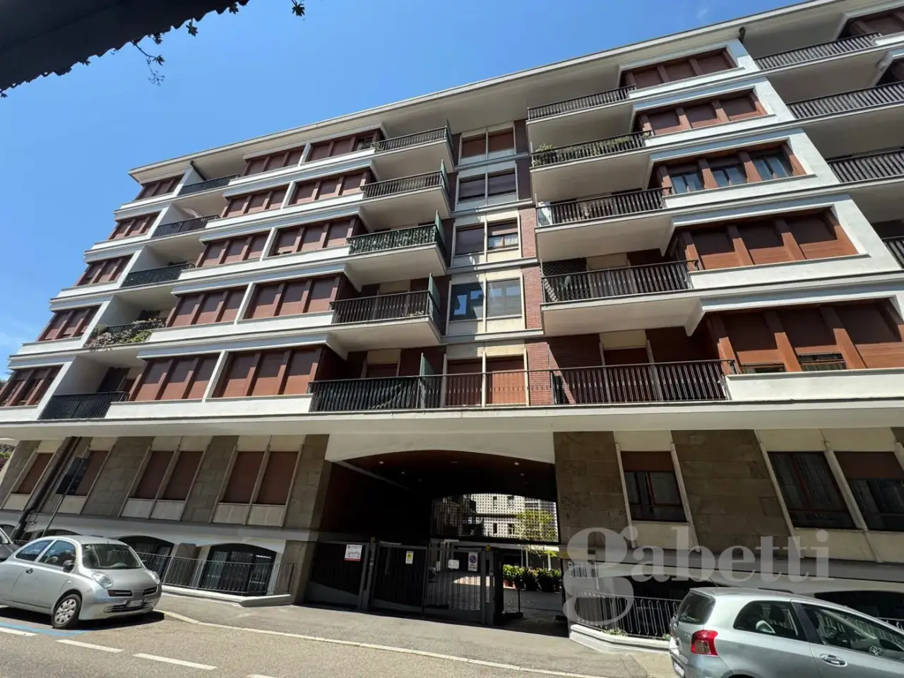 Ufficio in Via della Brunella 1, Varese, {3} - Foto 1