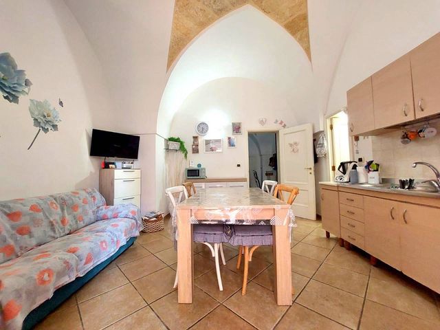 2-room flat in {3}, Via Andrea Giaccari 8 - Photo 1