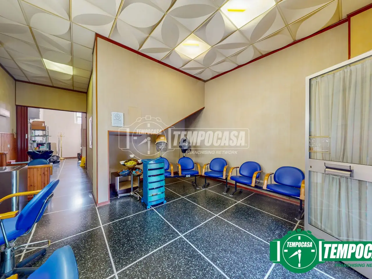 Negozio in Corso Saracco 149, Ovada, {3} - Foto 1