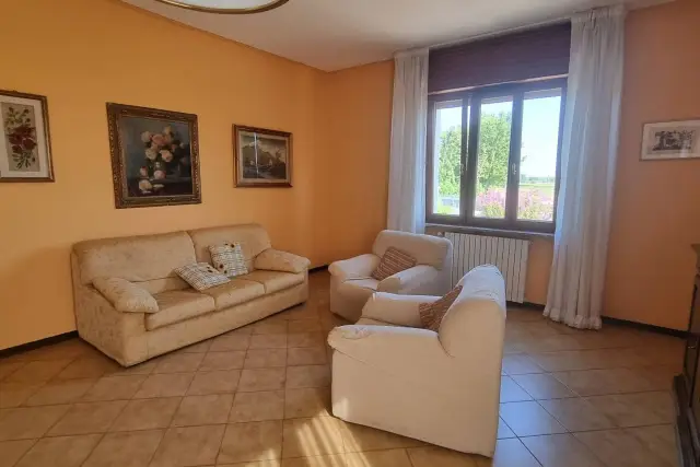 3-room flat in Via Amba Alagi 8, Santo Stefano Lodigiano - Photo 1