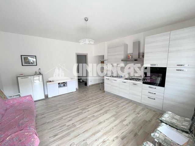 3-room flat in {3}, - Photo 1