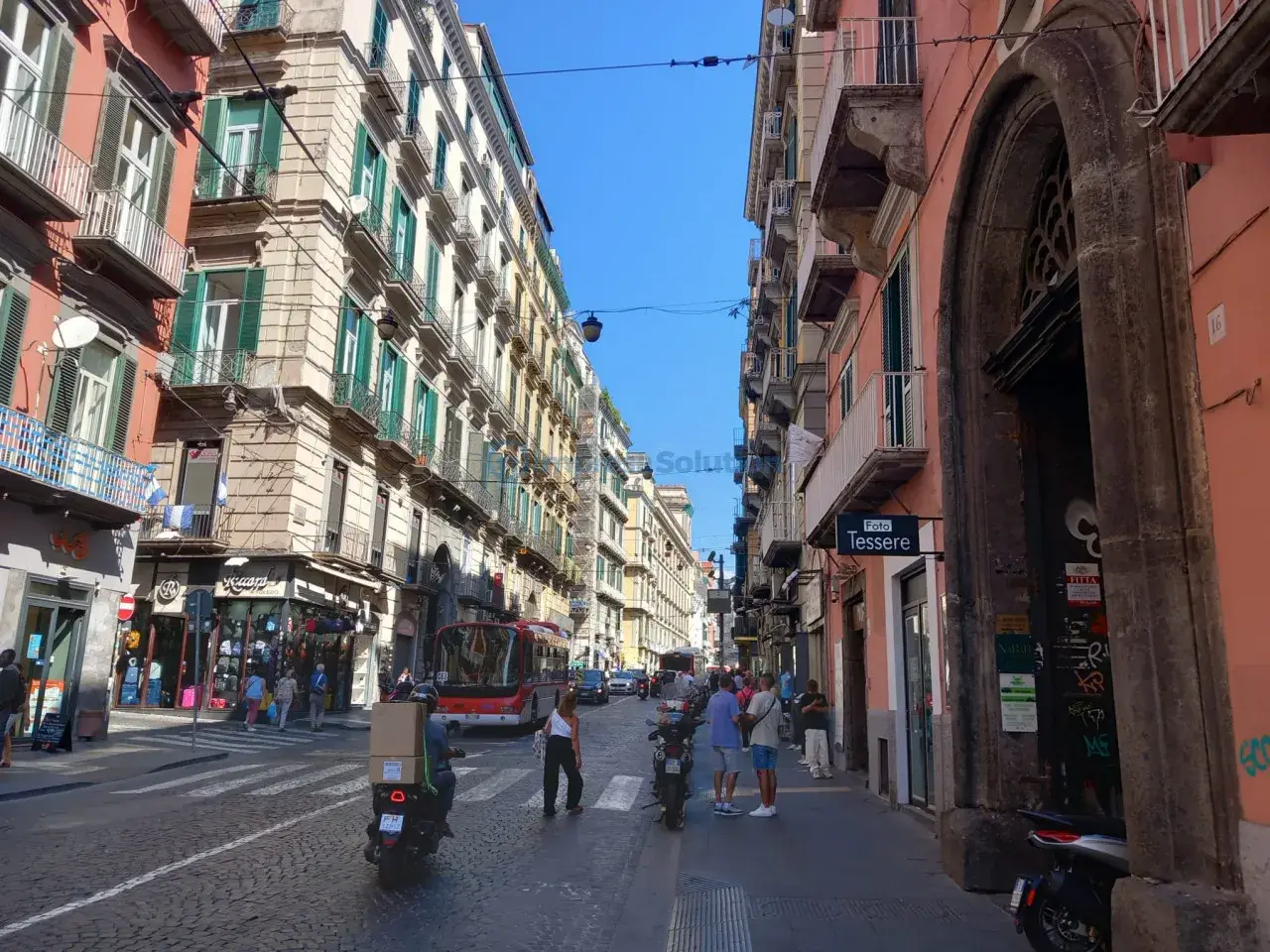 Bar in Via Cisterna dell' Olio, Napoli, {3} - Foto 1