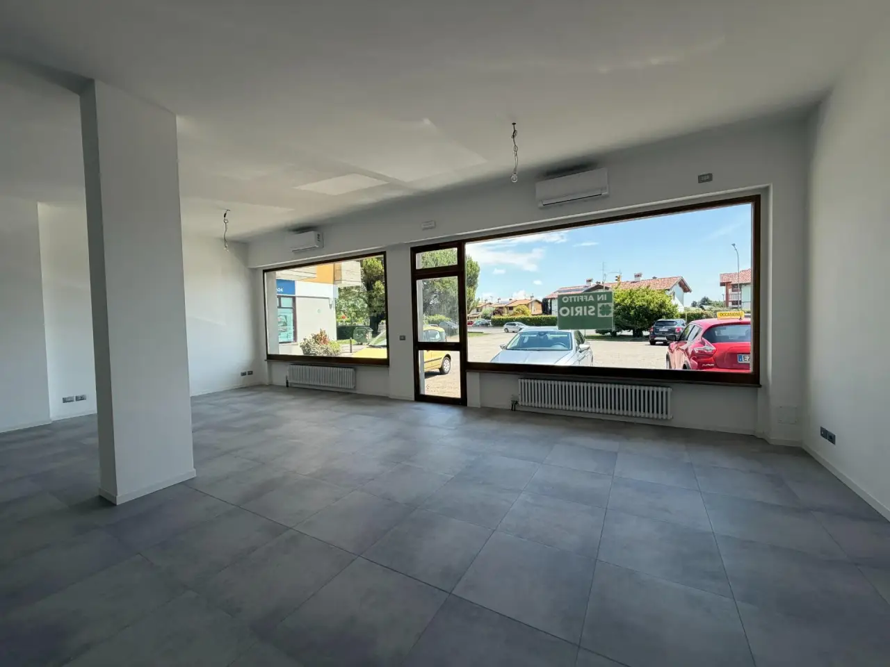 Locale commerciale in Viale Alcide De Gasperi 28, Dignano, {3} - Foto 2