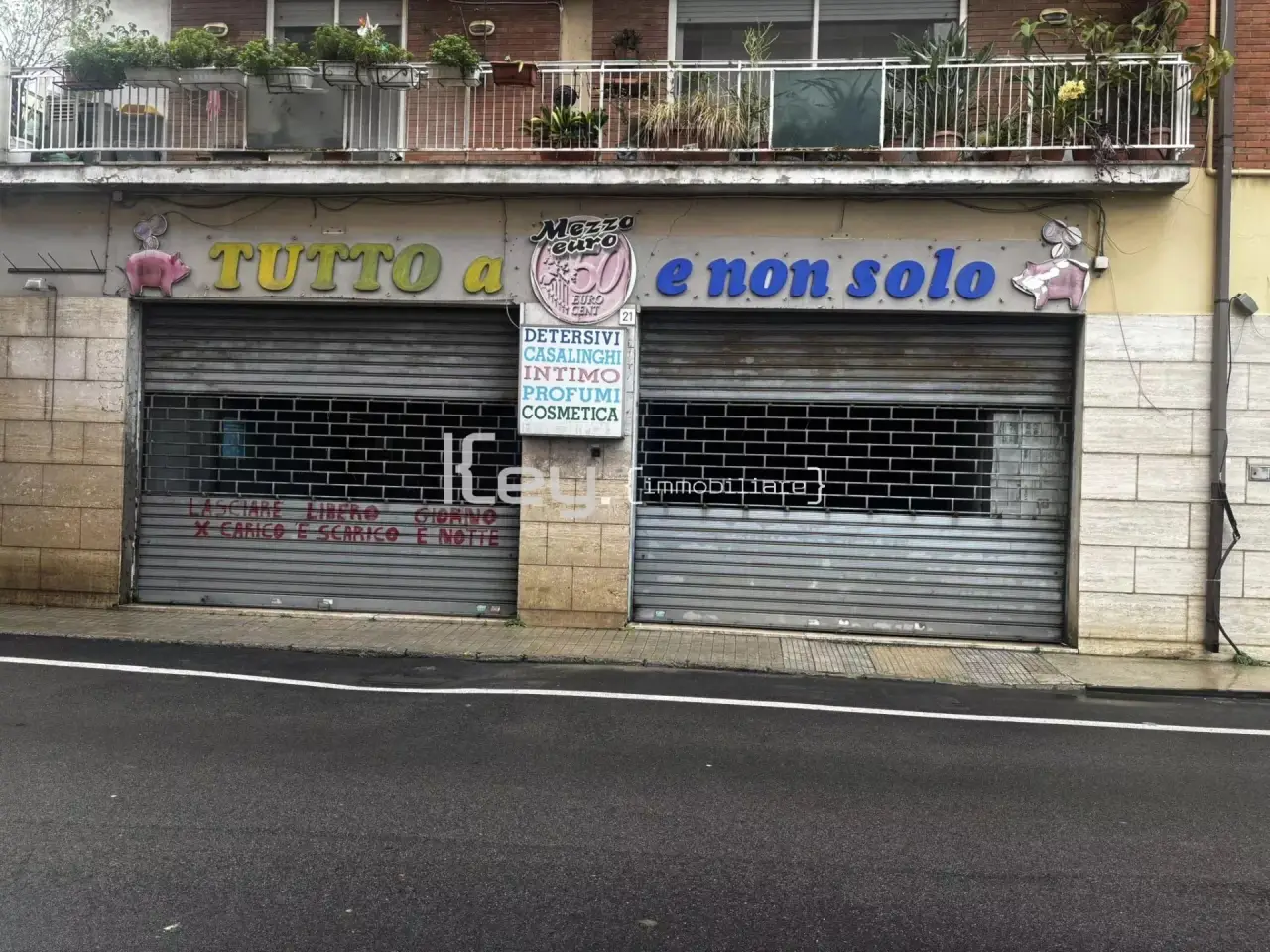 Negozio in , Terracina, {3} - Foto 2