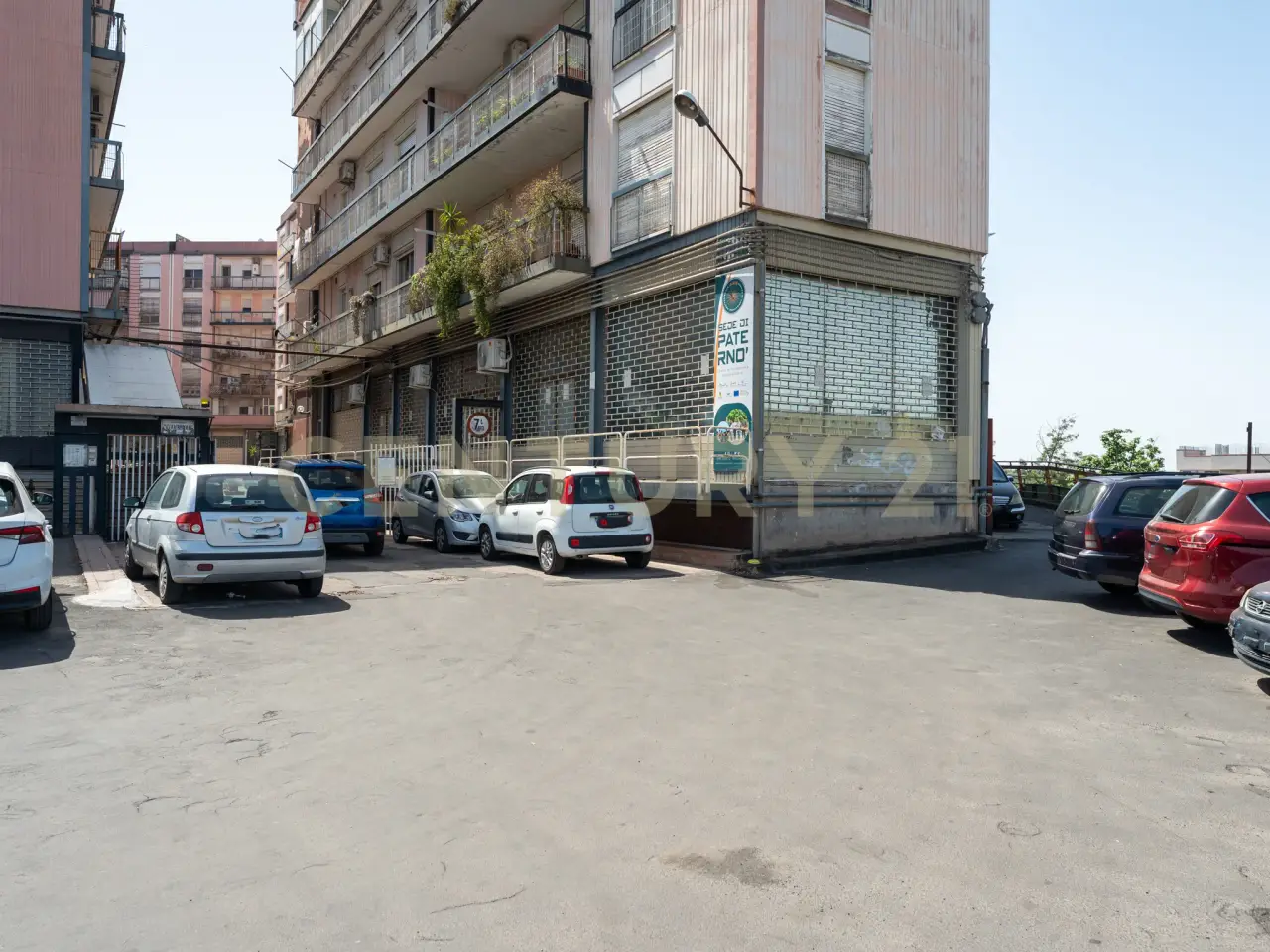 Abbigliamento in Via Vittorio Emanuele 424, Paterno', {3} - Foto 2
