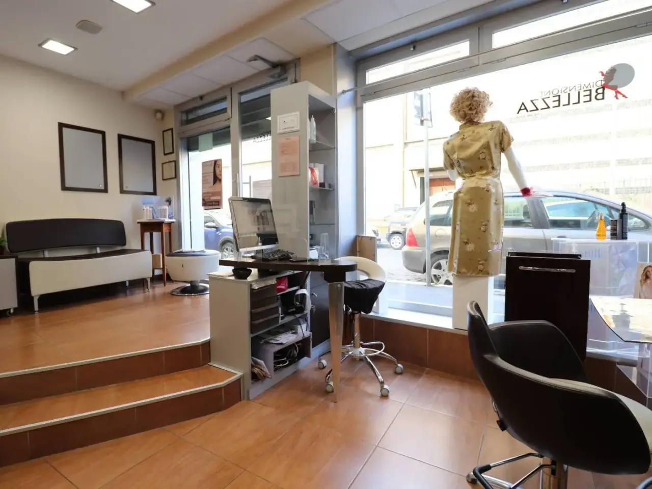 Locale commerciale in Via Monte delle Gioie 4 Roma, Roma, {3} - Foto 1