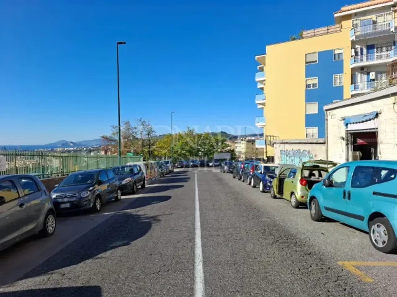 Negozio in Via Michelangelo da Caravaggio, Napoli, {3} - Foto 1