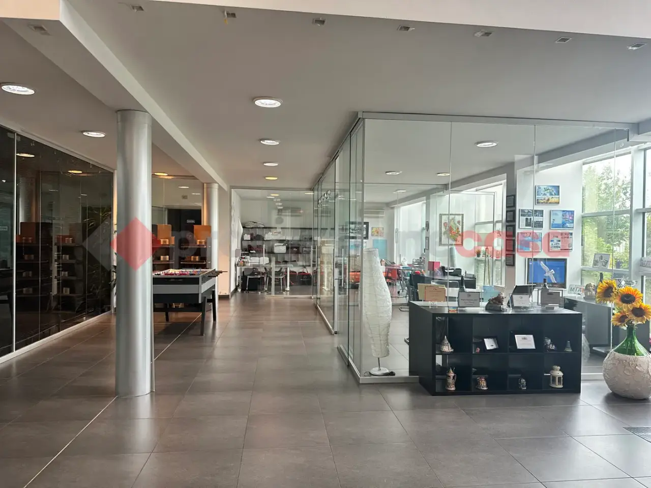 Negozio in , Livorno, {3} - Foto 1