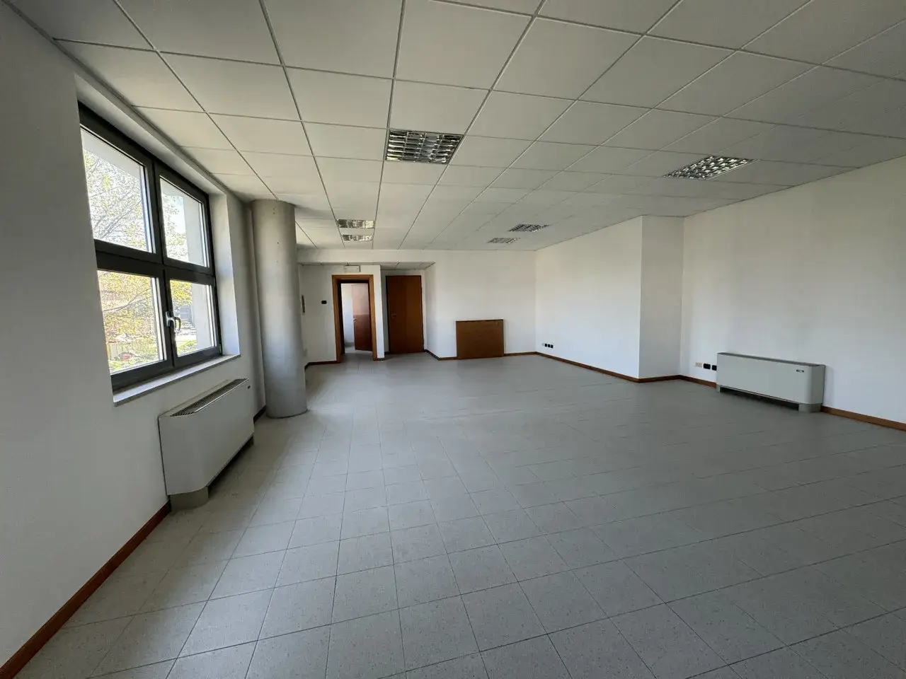 Ufficio in Via Zuccherificio, Este, {3} - Foto 1