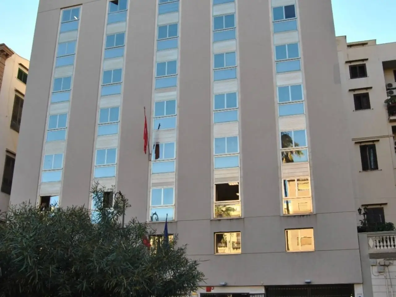 Palazzina commerciale in Piazza Ignazio Florio, Palermo, {3} - Foto 1