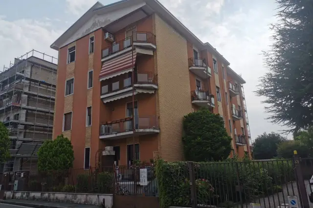 Bilocale in Via Trento 30, Corbetta - Foto 1