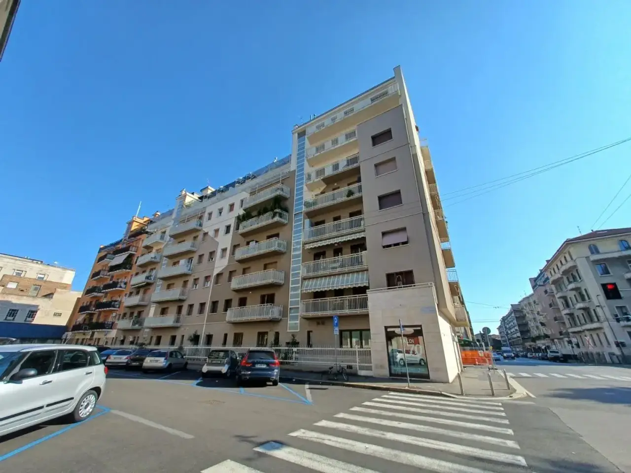 Magazzino in Via Stelvio 18, Milano, {3} - Foto 1